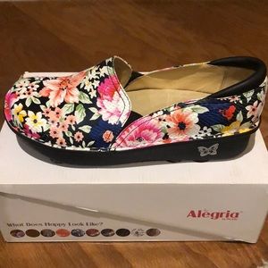 ✅ NIB Alegria Women’s Debra Professional  Sz-11